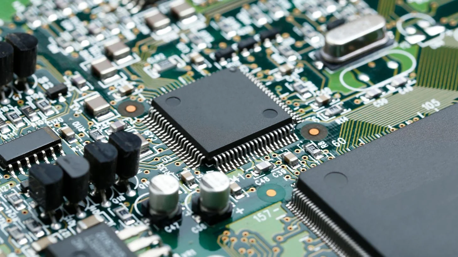 Come la simulazione può aiutare nell’affidabilità dei semiconduttori e dei chip