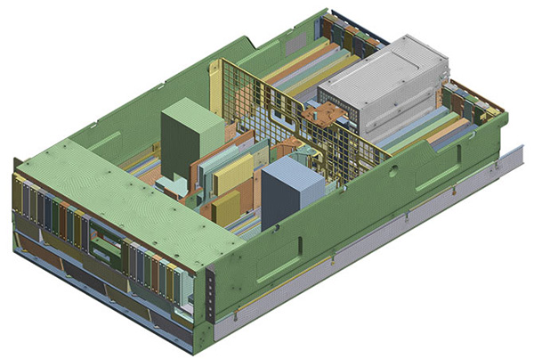 Geometría de elementos finitos de un servidor de energía 4U de IBM listo para ser sometido a pruebas contra choques.