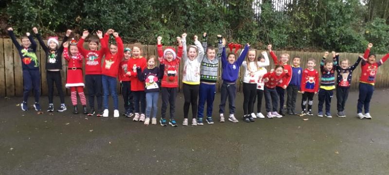 Mrs McManus class out on their festive daily mile in support of child mental health