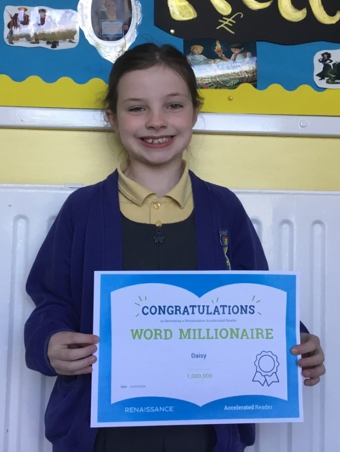 Congratulations to Daisy in P6 on becoming an AR Millionaire.  Well done Daisy. 👏 📚📗📖