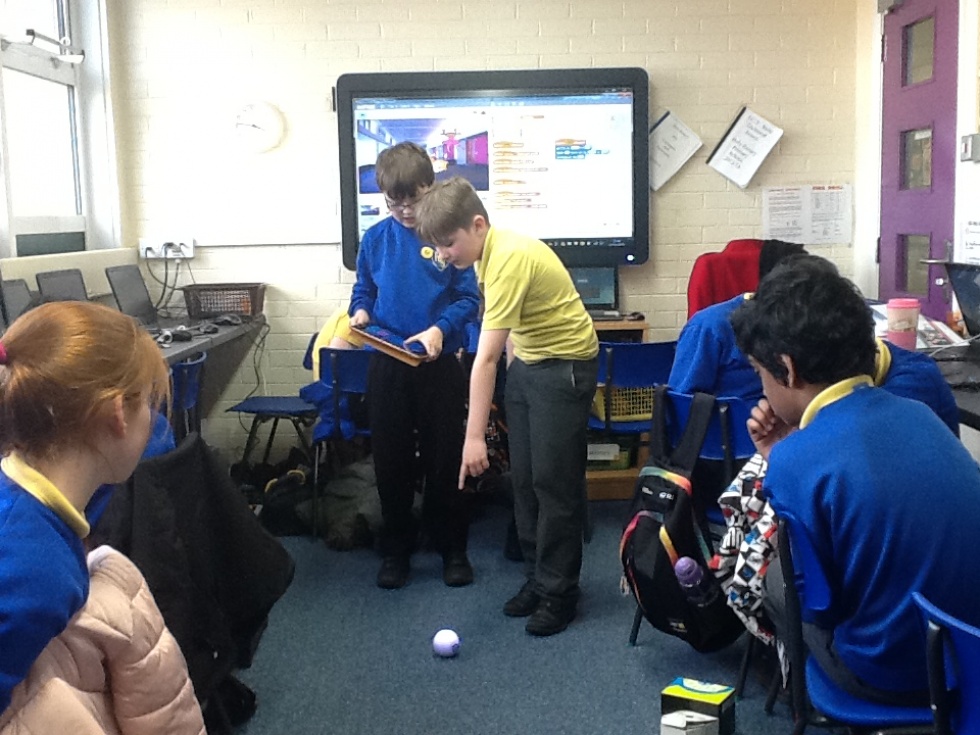 The amazing dancing Sphero