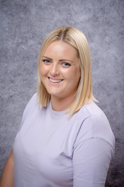 Mrs F Henderson