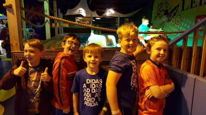 lining up for the boats!