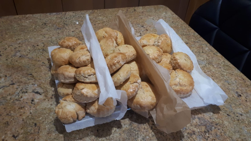 Oisín, Cliodhna and Cathair got their aprons on and baked these very healthy and delicious scones.