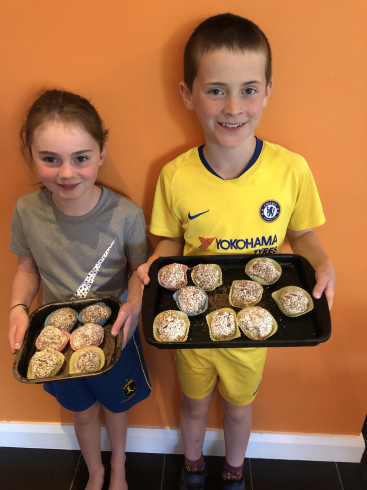 The Moneynick Bake Off Challenge! 🧁🍰Those snowballs aren't for throwing!