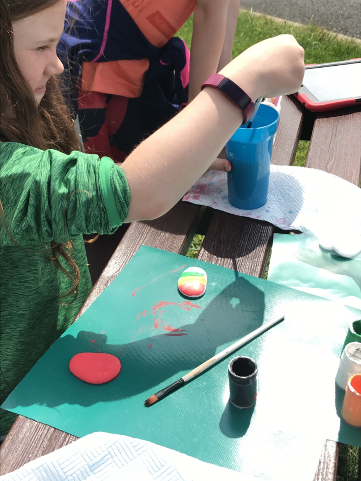 You must always make sure to wash your paintbrushes!