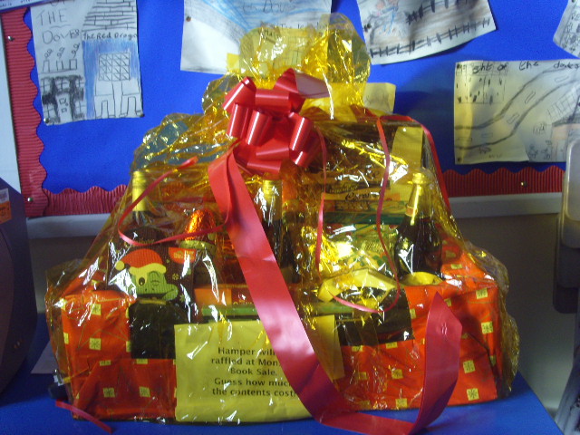 Hamper