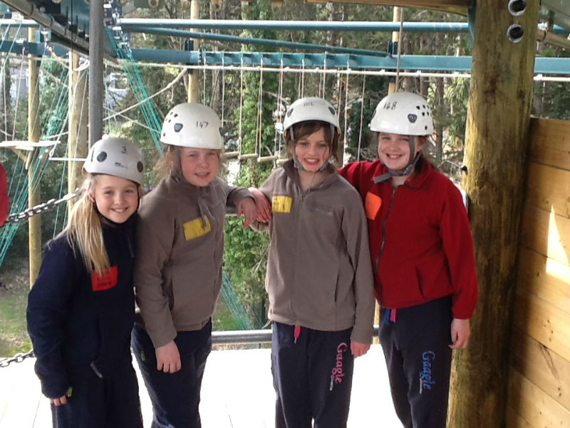 High Ropes Grp1 Mon31st girls