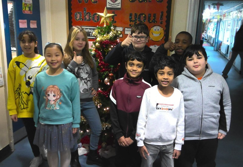 Some of our Language Champions took part in our Christmas Carol Concert sharing traditions from around the world and a festive greeting in their home language!