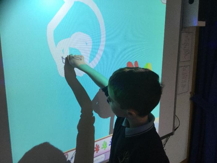 Using purple mash, making circles