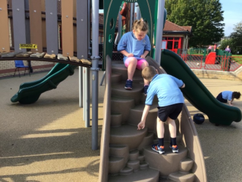 Outdoor play encourages us to develop confidence and promotes our problem solving skills.