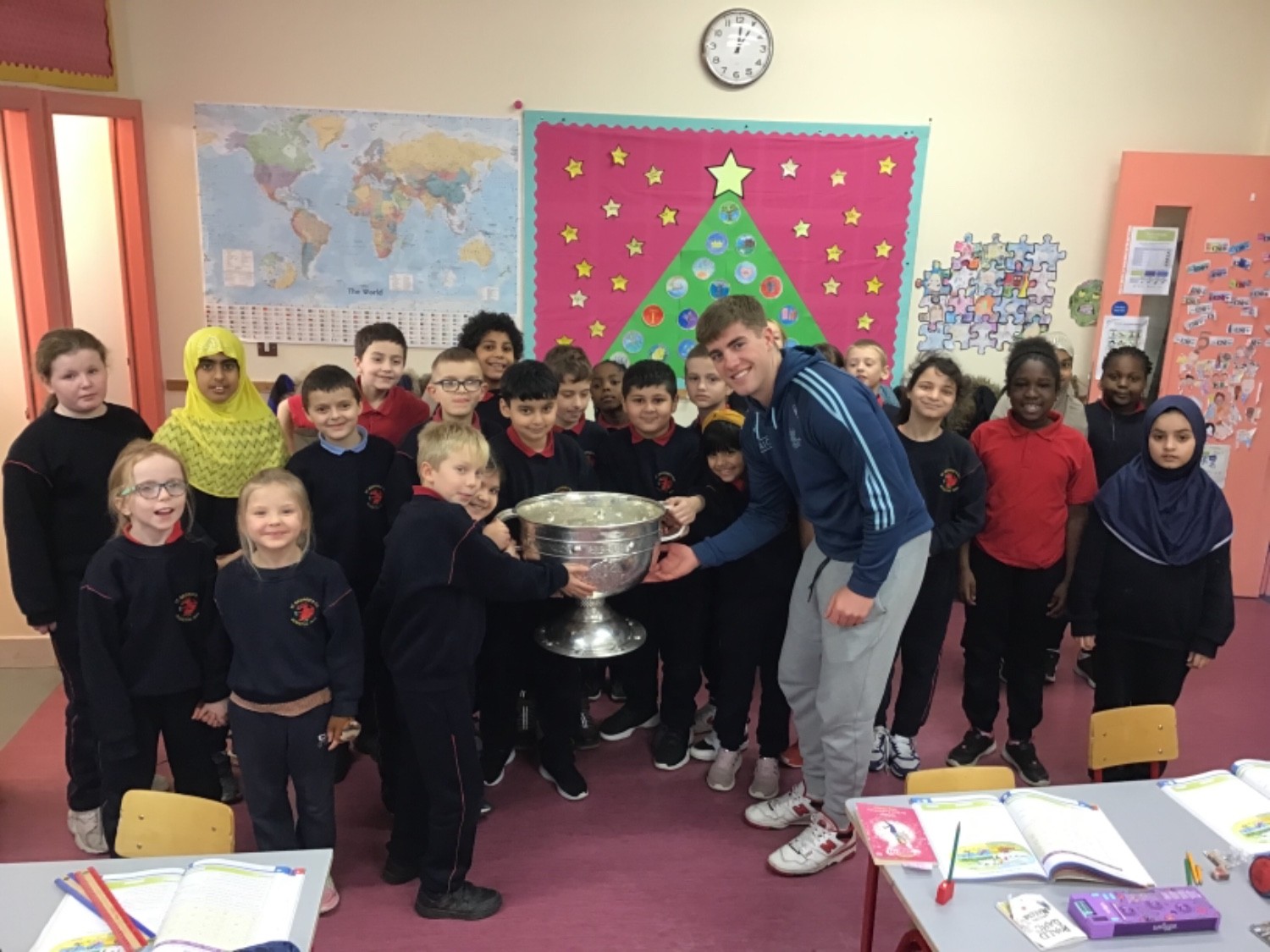 Sam Maguire Visits St George's NS!