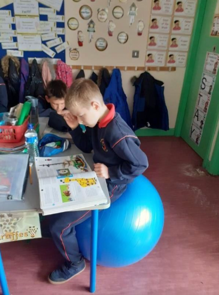 Active Sitting (4/9)