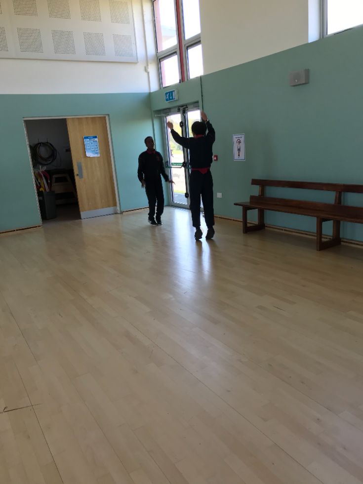 PE Stations in the Hall (18/18)