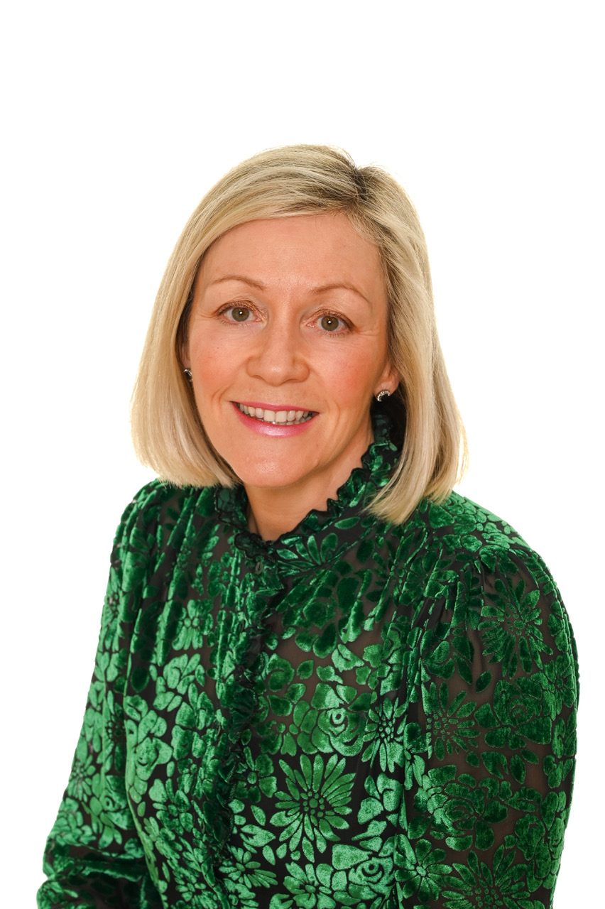 Mrs L McGill