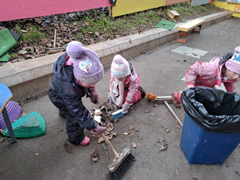 Tidying our outdoor classroom
