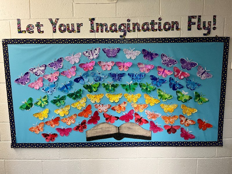 Reading Gives You Wings!