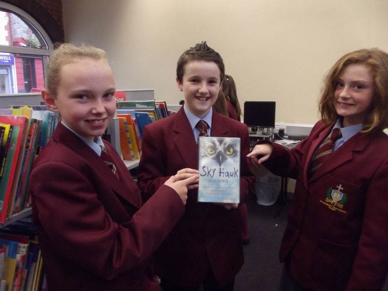 8/57 Visit Keady Library