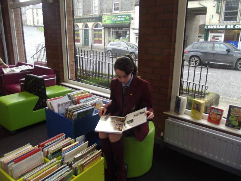 8/57 Visit Keady Library