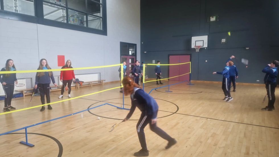 Badminton