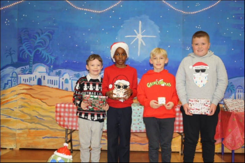 2nd Class Recycled Decoration Competition Winners
