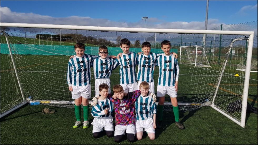 Glór na Mara Boys' Team who won their section of the FAI SPAR 5s and are now through to the county final. A most enjoyable day was had by all. A big thank you to the boys for their wonderful behaviour and commitment.