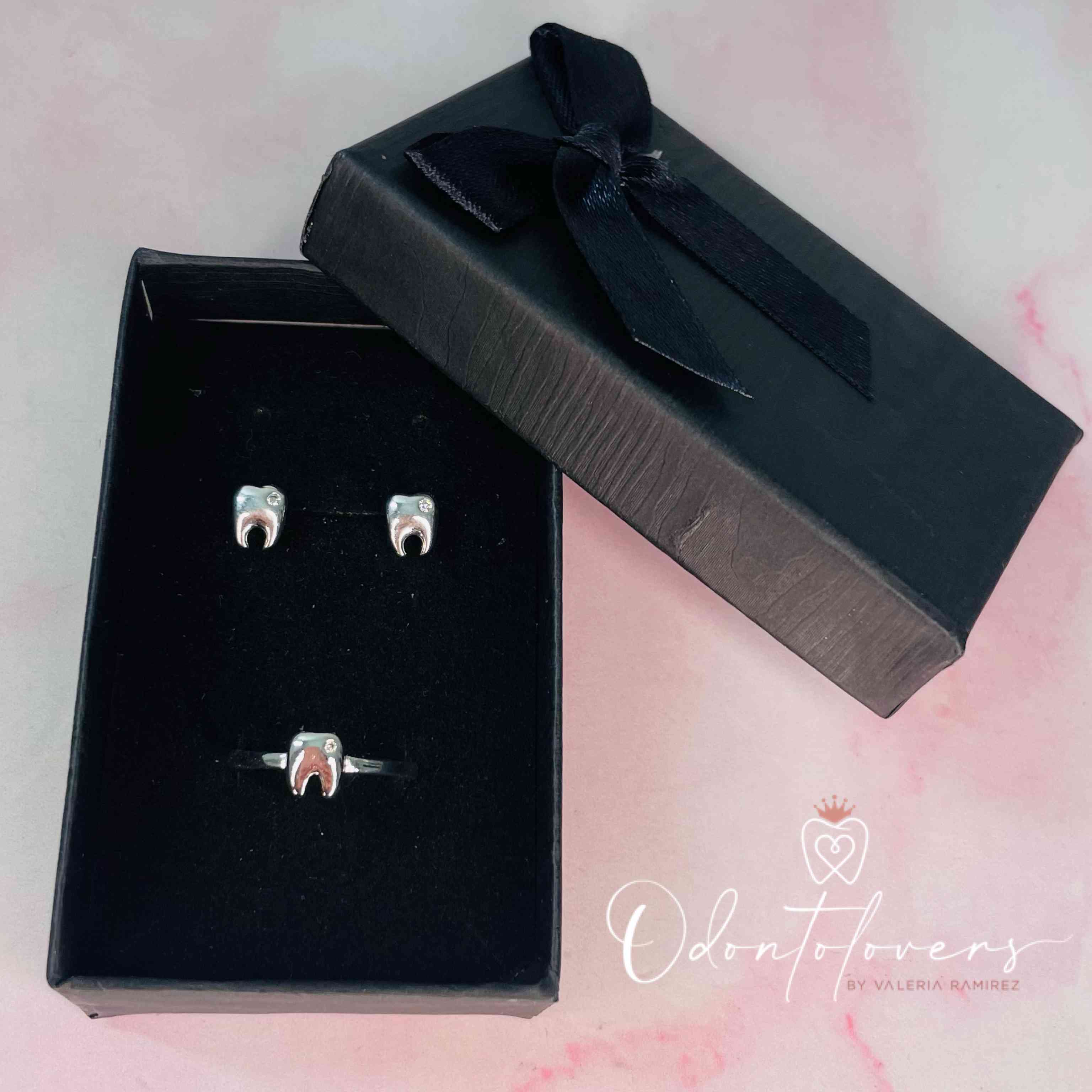 Conjunto pendientes + anillo 