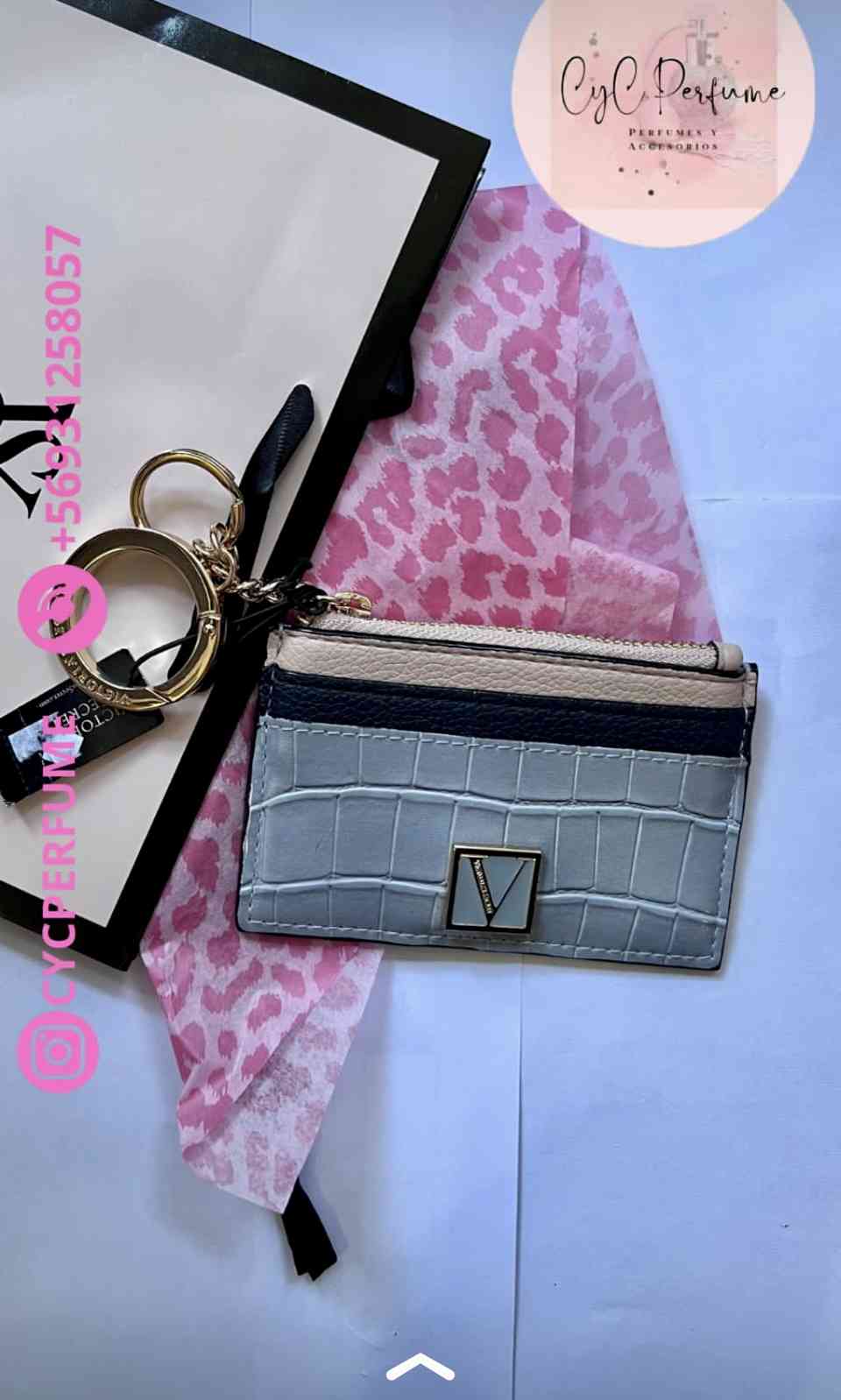 TARJETERO VICTORIA'S SECRET TRICOLOR
