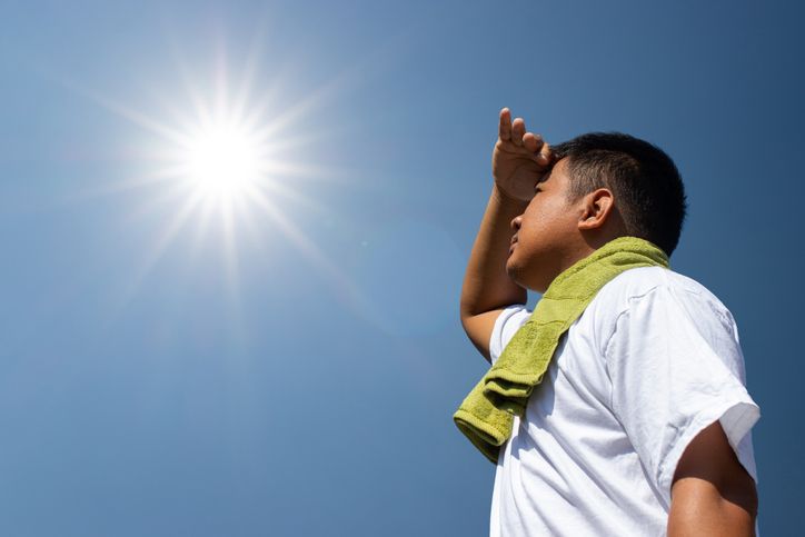 Sun Poisoning: Symptoms and Treatment