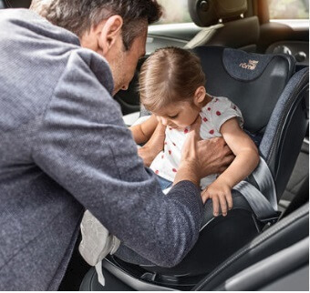 כסא בטיחות מסתובב DUALFIX i-SIZE בתקן R129 החדש - שחור ברייטקס BRITAX