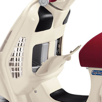 קטנוע VESPA וספה 12V ממונע PEG PEREGO פג פרגו