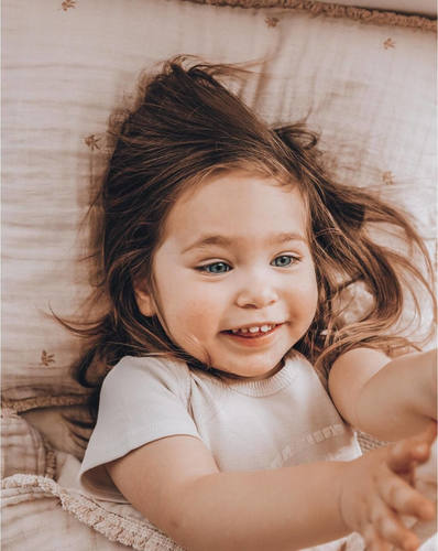 ציפית לכרית פרנזים ורוד בהיר 23 MINENE מיננה