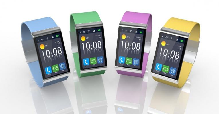 שעון חכם מומלץ – סקירת השעונים החכמים הטובים ביותר 2025