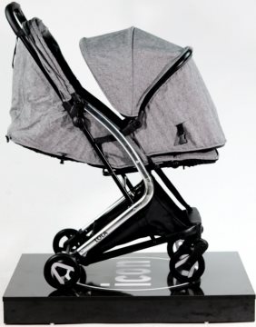 עגלה דו כיוונית דגם LOLA מבית iCON צבע אפור בהיר מלאנז