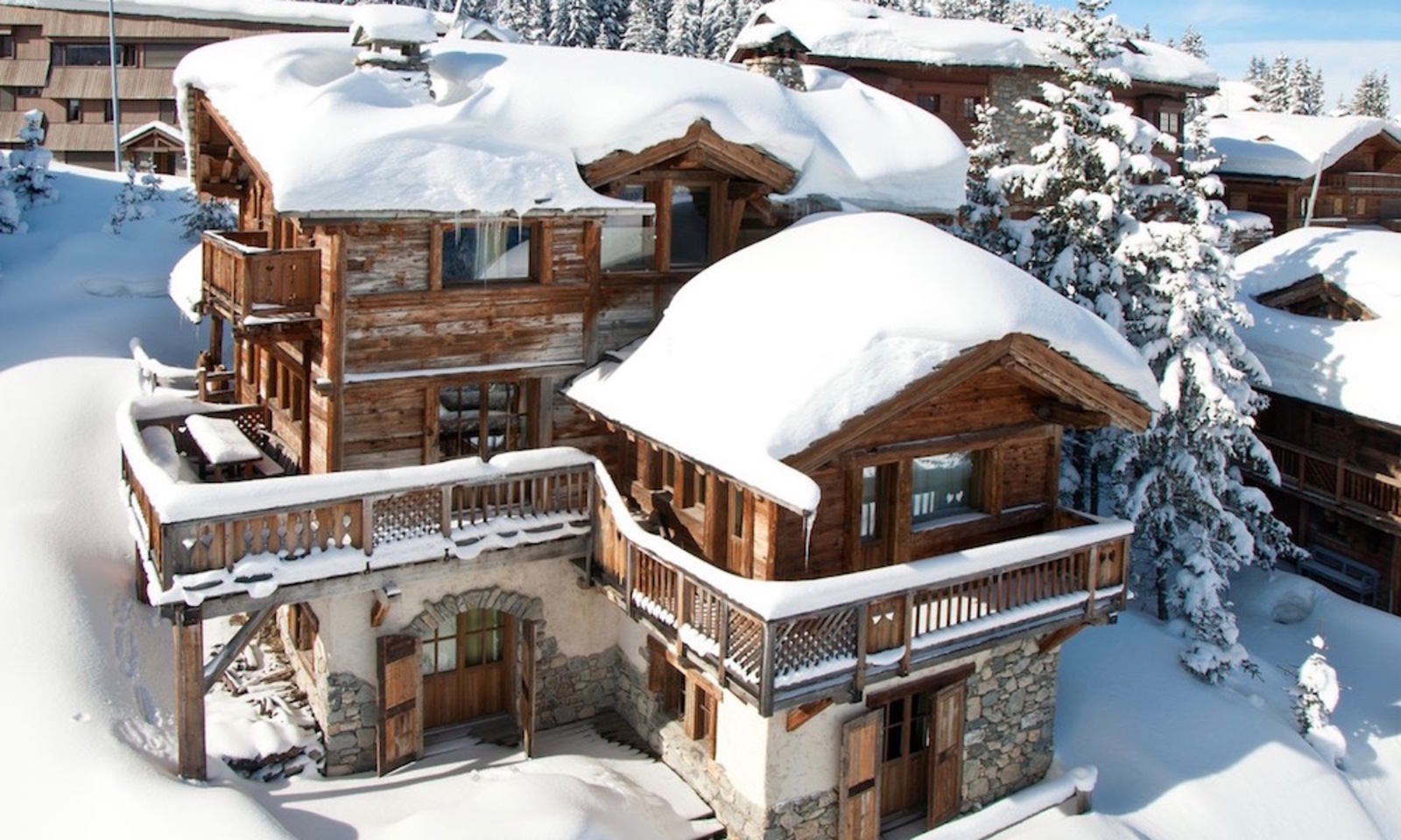 Luxury Ski Chalets in Courchevel 1850 to Rent, Catered Ski Holidays 2023/24