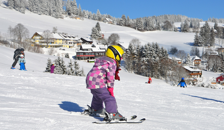 little girl skiing