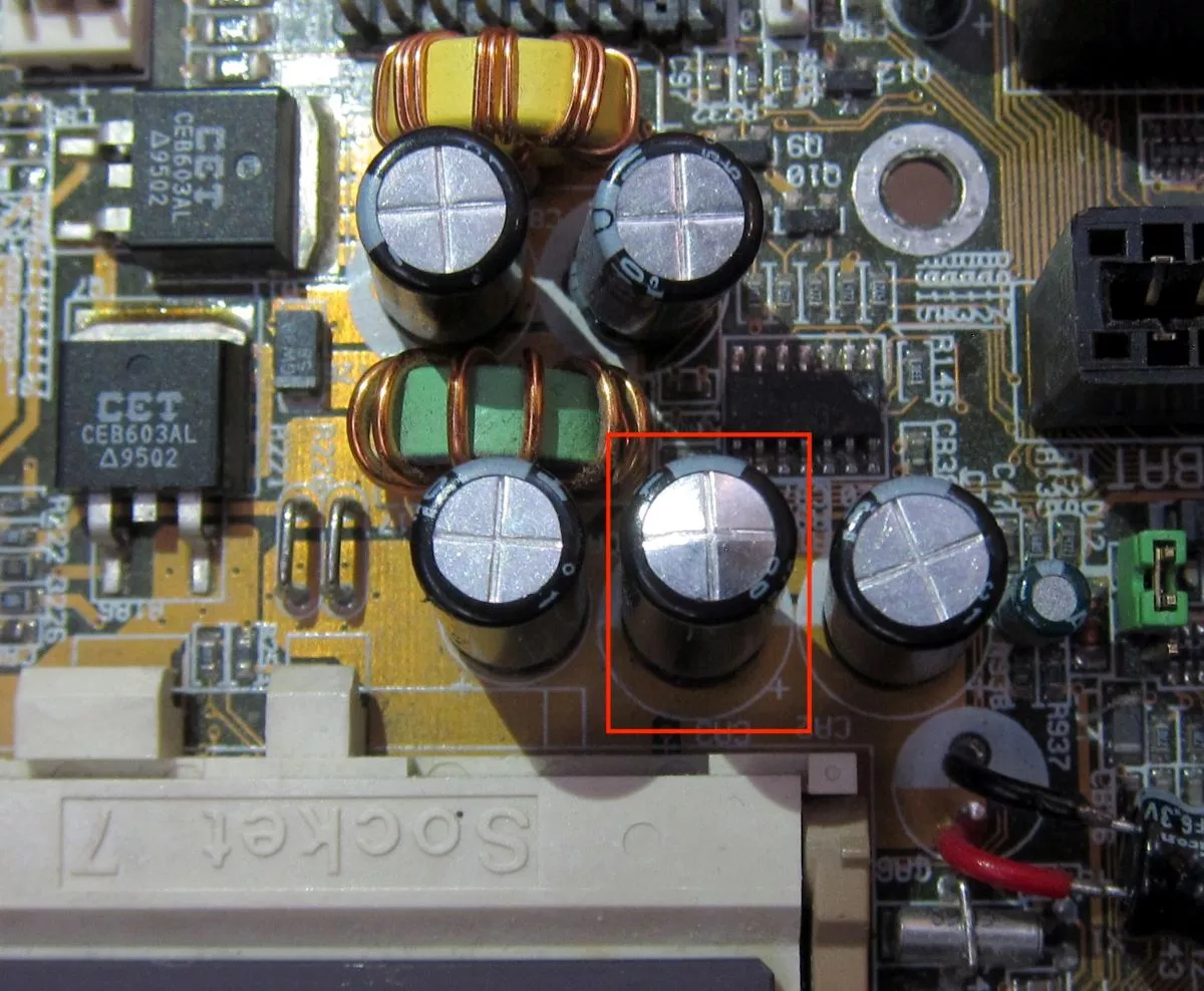 bulge-capacitor