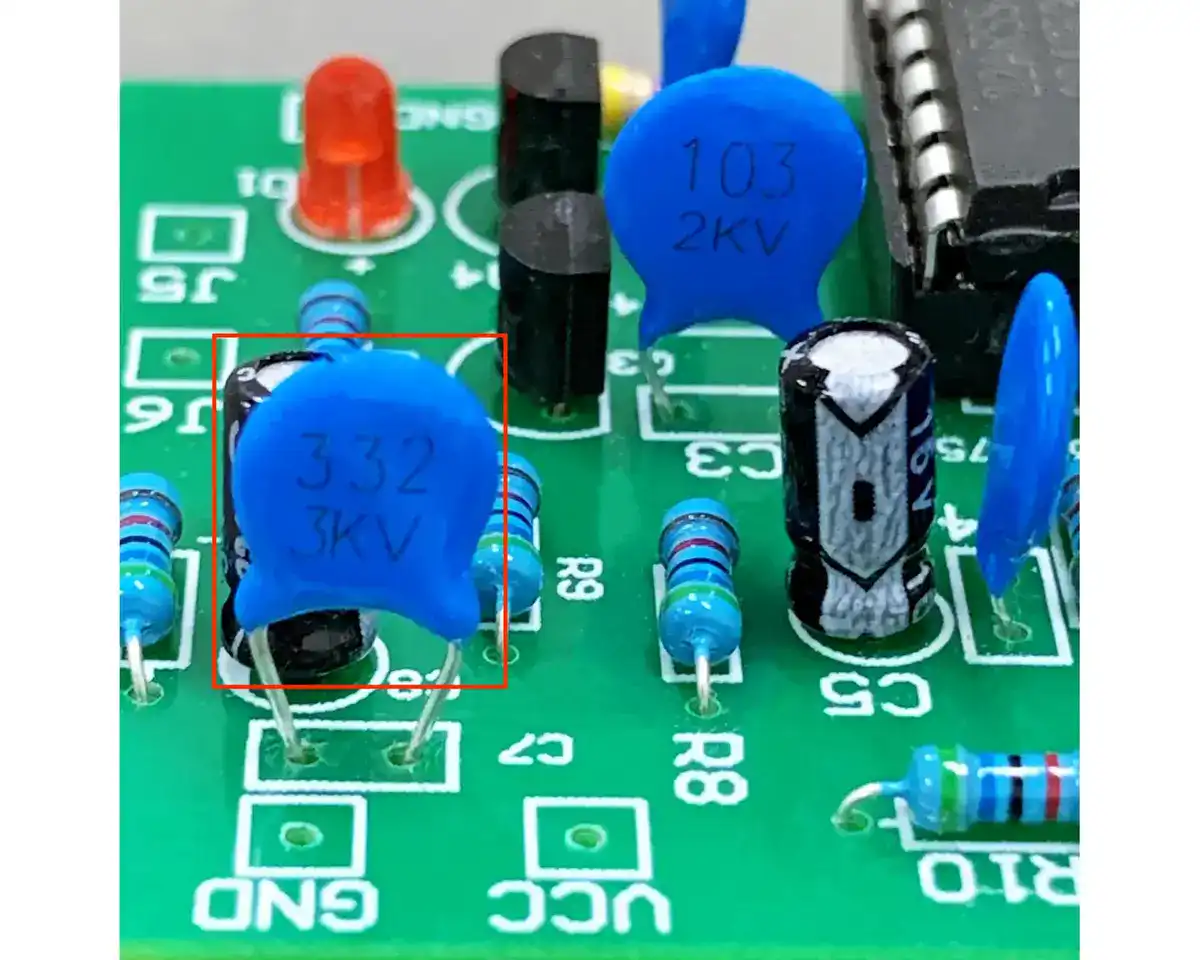 blue-disc-capacitor