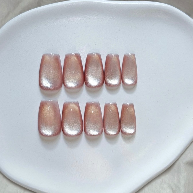 ❤︎ちゅるんと光る水光マグネットネイル/チェリーピンク❤︎