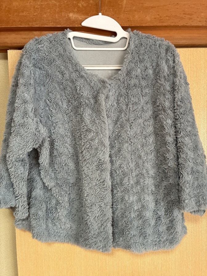 あなたにぴったりのニット生地のお洋服お作りします！