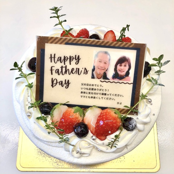 ＼冷凍でお届け／
プリントチョコケーキ