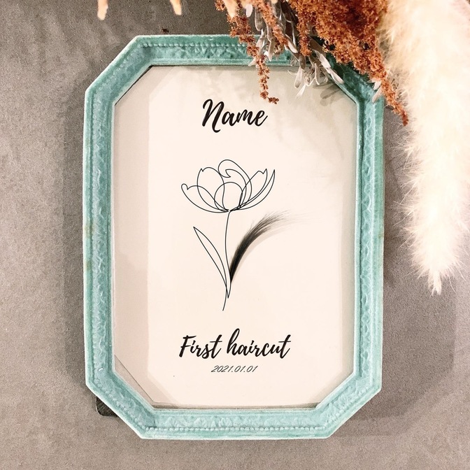 ファーストヘアカット　アート台紙　胎毛　お花モチーフ