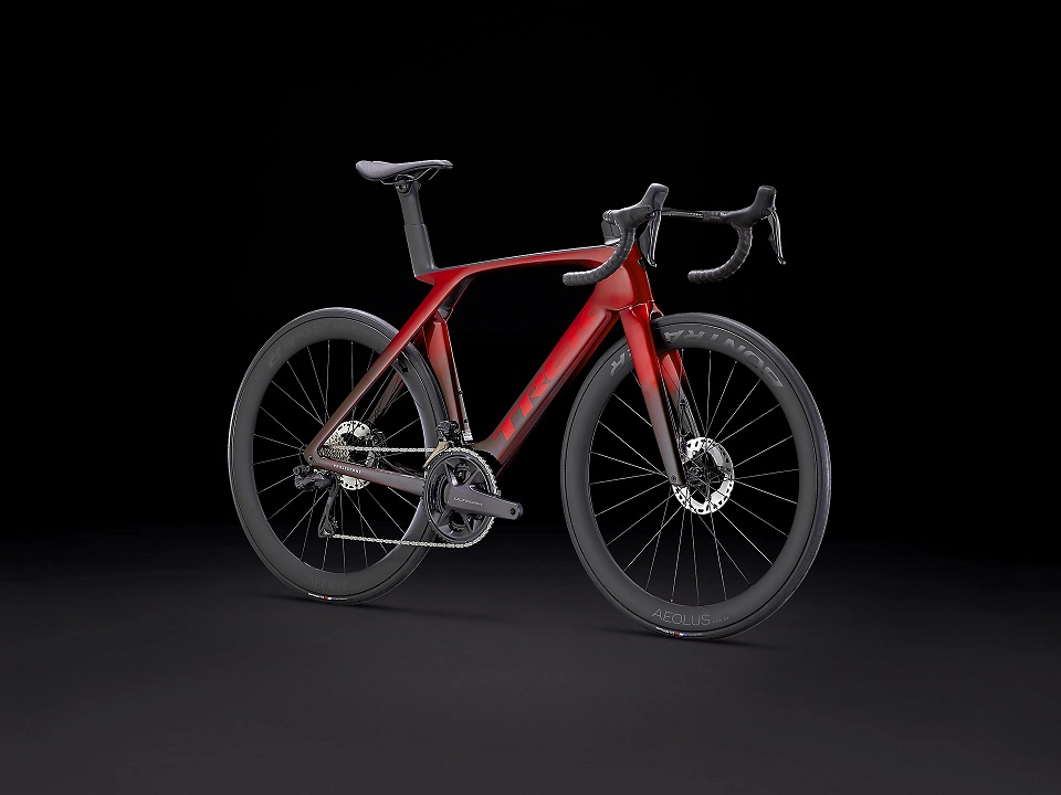 Rower Szosowy Trek Madone SLR 7 2023 Metallic Red Smoke to Red Carbon Smoke