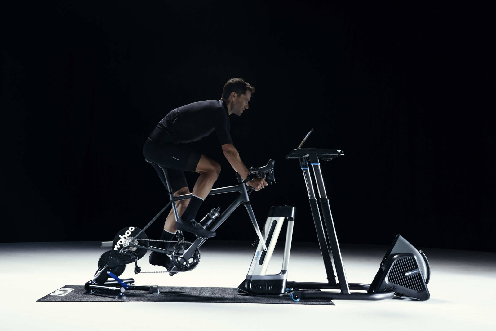 Wahoo NEW Kickr V6 Smart Power Trainer trenażer