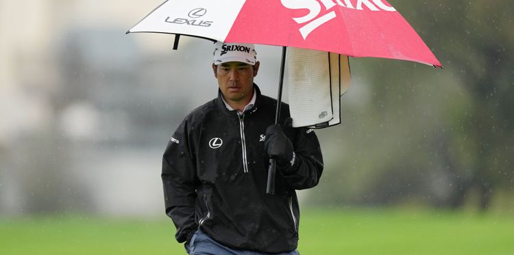 Do The Pros Actually Look Better in Rain Gear?