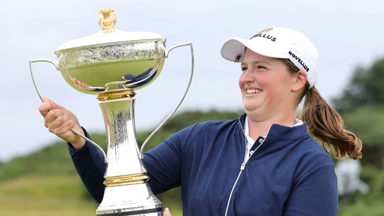 The (Super) Cool Thing All LPGA First-Time Winners Get