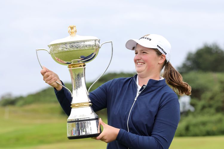 Lottie Woad Won Her Pro Debut. An Impressive Summer Reign Continues.