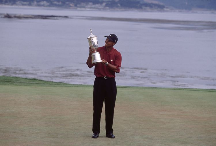 A Behind-the-Scenes Look at Tiger Woods’ Legendary 2000 Season? Yes, Please!