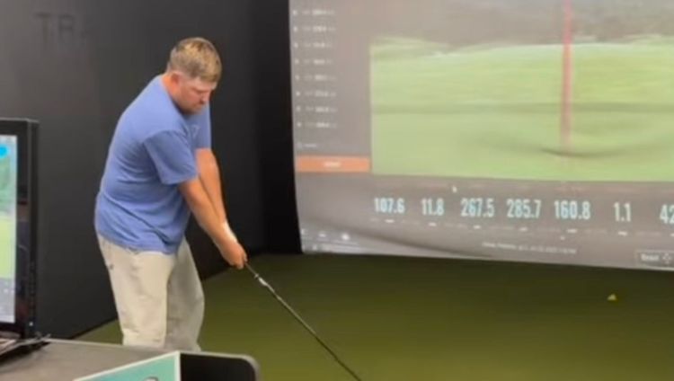 Undercover Tour Pro Gets Fit For A New Driver At Golf Galaxy