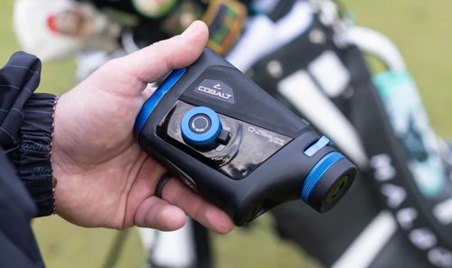 Skratch Attests: This Rangefinder Offers A Very Rare Feature